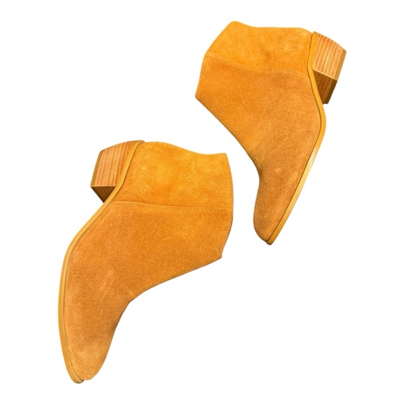 New! ABLE Chelsea Boot Almond Suede 8 - Picture 10 of 11